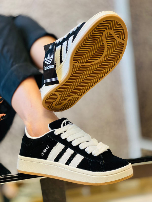 Tênis Adidas campos Premium