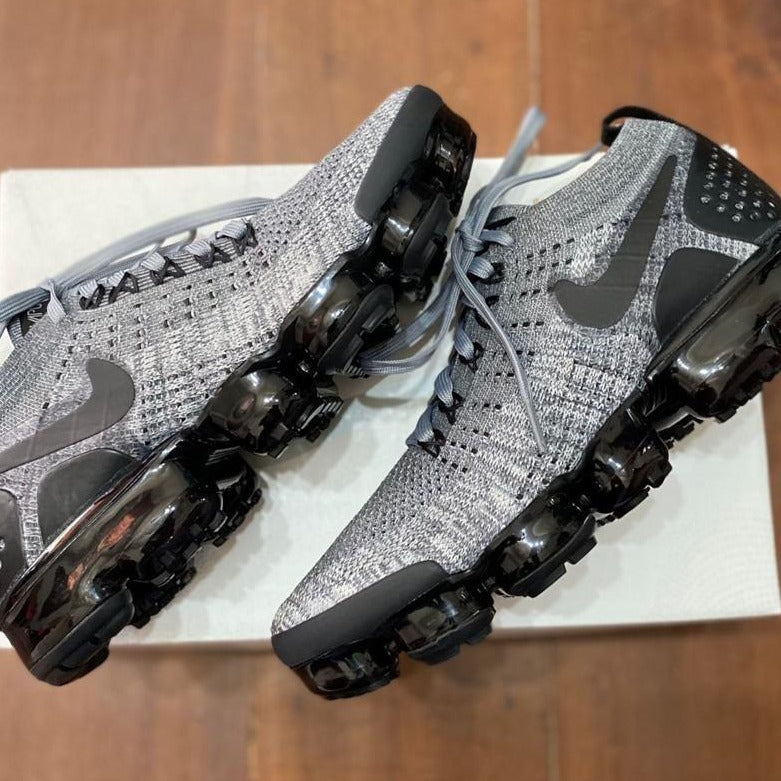 Tênis Nike VaporMax V2