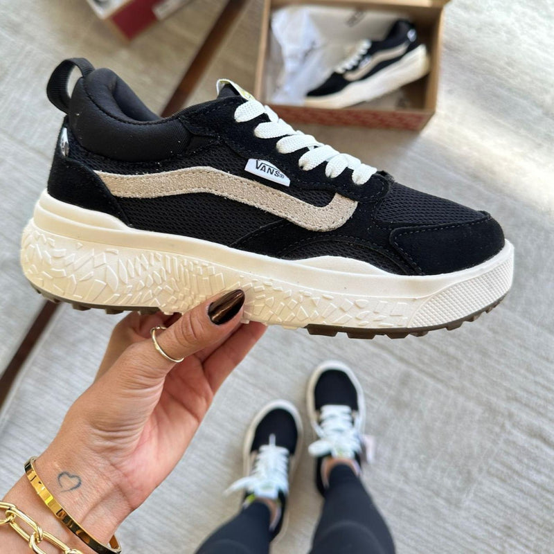 Tênis Vans NEO
